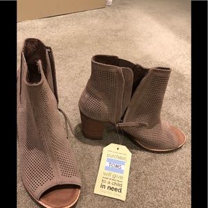 Toms Booties